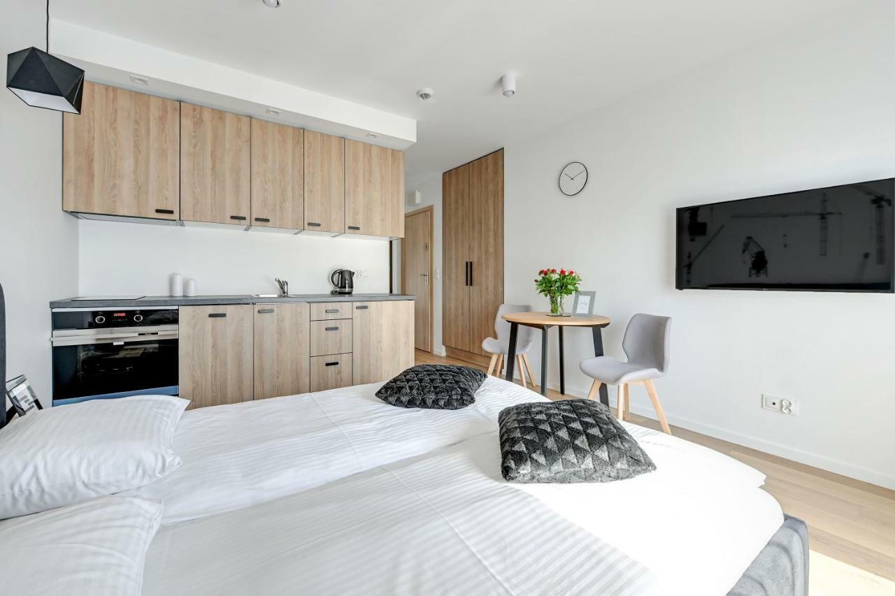 Apartments Waterlane Island Pool & Gym Spa Gdańsk Exterior foto